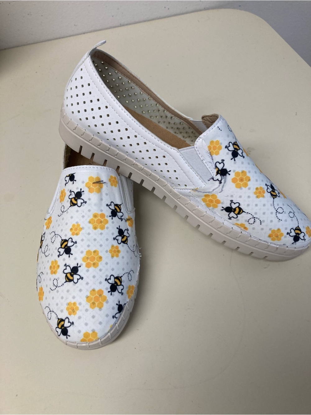 Bee Shoes-7
